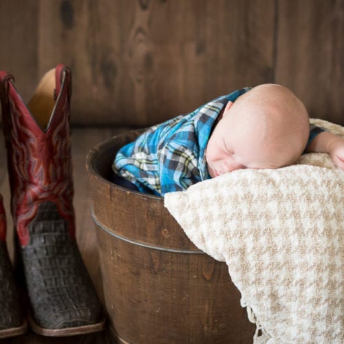Newborn boy by Pella Iowa photographer Creating Memories Photography